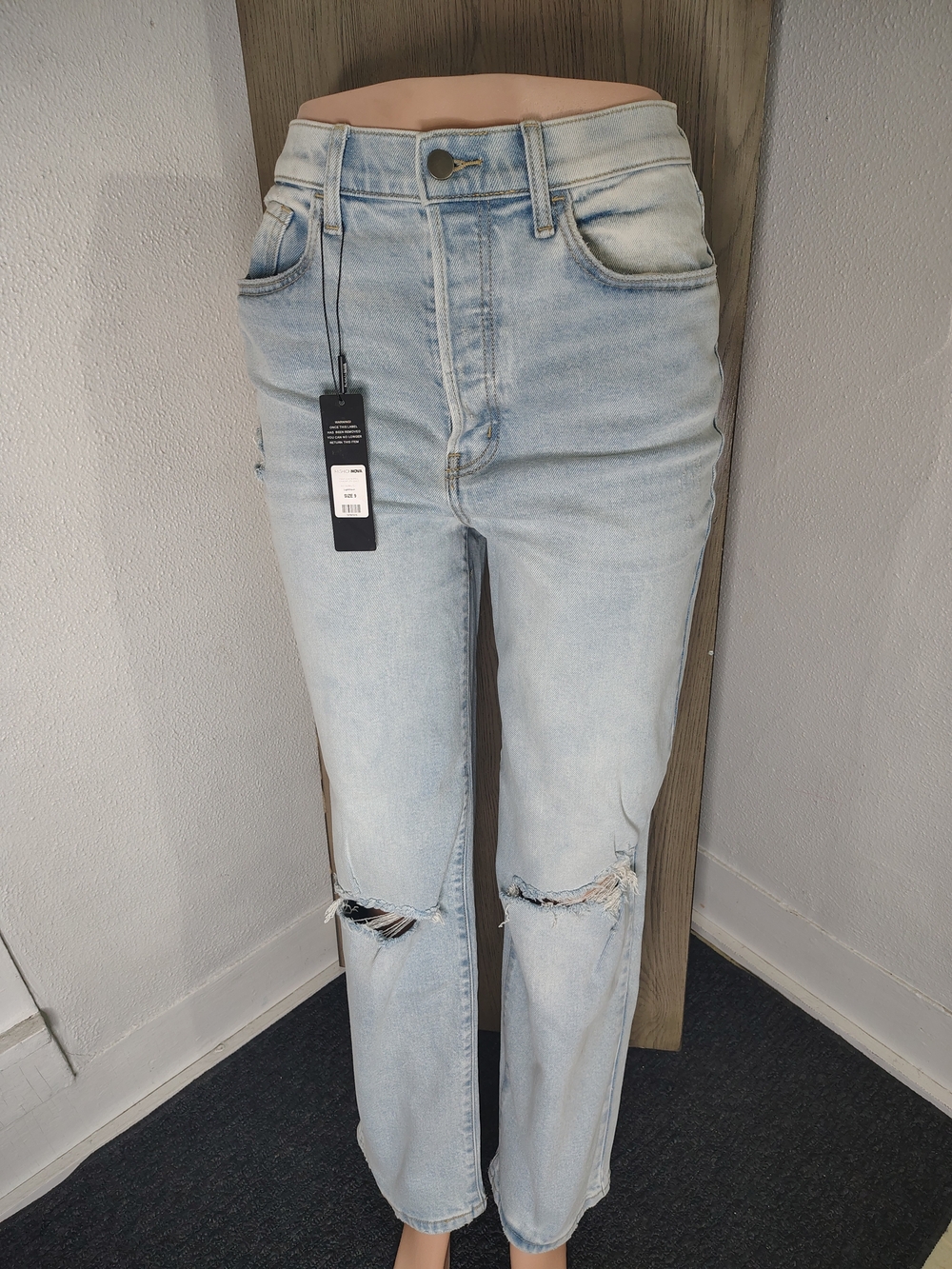 Fashion Nova Light Blue Relaxed Ripped Men’s Jeans